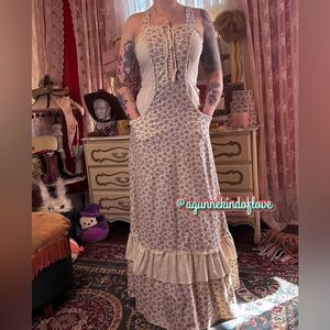 Floral off white Gold Label Gunne Sax, 9